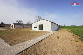 Prodej rodinného domu, 121 m², Chlístovice - Pivnisko - 2