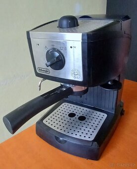 Espresso kávovar De'Longhi EC 156.B - 2