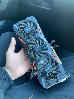 Hp Z4 G4 Xeon W 2123 GTX 1080 (Herní pc na QHD/4K) - 2