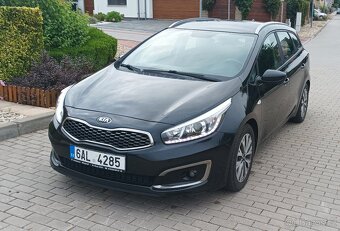 Kia Ceed SW 1.6 CRDi 100kw, koupeno v ČR, servis KIA - 2
