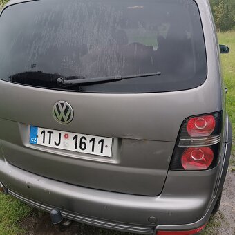 VW Touran CROSS - 2
