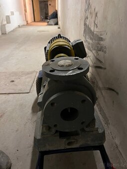 Elektromotor (5,5kw - 2940 ot/min)+jednostupňového čerpadla - 2