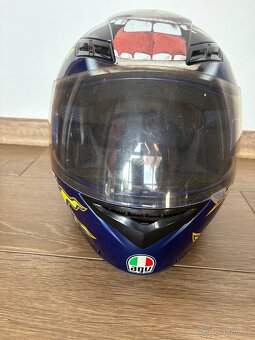 Moto helma AGV Valentino Rossi - rezervace - 2