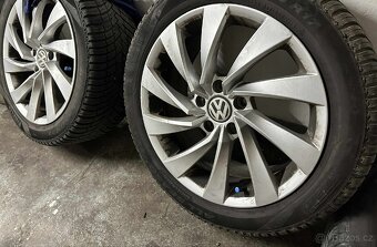 Prodám alu kola 17" + pneu Pirelli All Season 235/45 R17 - 2