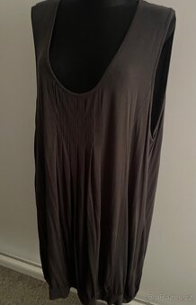 Příjemná tunika-šaty šedé vel. XXXL/52-54. - 2