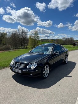 Mercedes clk500 - 2
