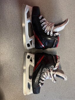 Brankářské brusle Ccm Eflex 6,5 Regular - 2