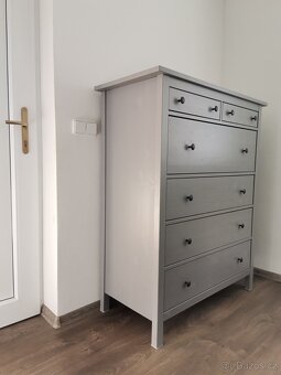 Komoda HEMNES - Šedá, Skvělý stav - 2