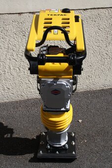 Vibrační pěch (dusadlo) PROFI TEKPAC SG70H Honda - 2