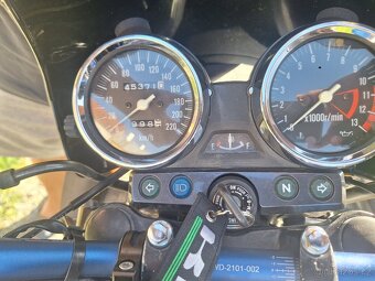 Prodám Kawasaki ER-5, najeto 45371km - 2