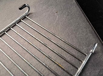 Podložka pod hrnec závěsná - 2