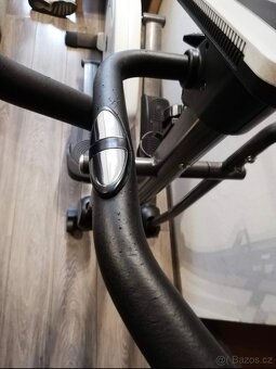 Eliptický trenažér Housefit Motio 50, nosnost 150 kg - 2