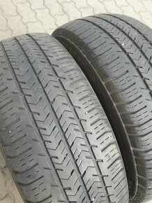 Michelin Agilis 51 - 215/65R16C 106/104T - 2