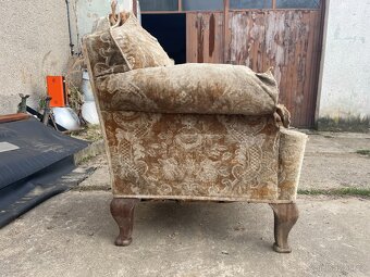 Starožitný nábytek – historismus – pohovka a 2 křesla - 2