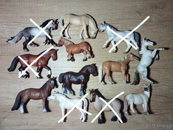 Kolekce  9 koní Schleich , starší modely - 2