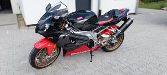 Prodám Aprilia RSV 1000R, r.v. 2027 - 2