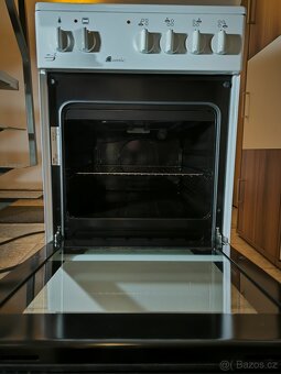 Elektrický sporák MORA - 2