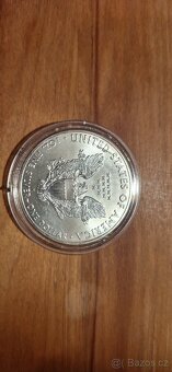 1oz stříbrná mince American Eagle 2011 v kapsli - 2