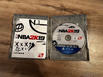 NBA 2K19 na PS4 Steelbook Edice - 2