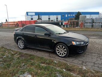 Mitsubishi Lancer - 2