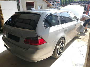 PRODÁM DÍLY Z VOZU BMW E61 3.0d 170KW 2007 - 2