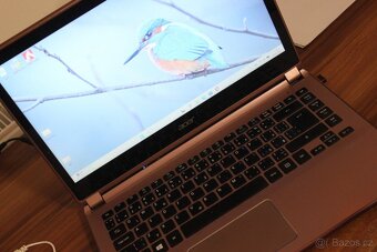 ACER ASPIRE v7 - 2