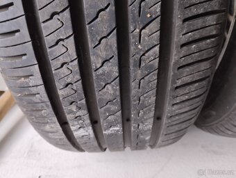 Barum 235/45 r17 - 2