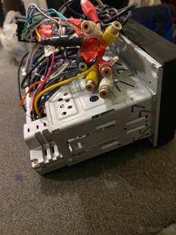 Prodám autorádio plně funkční - 2