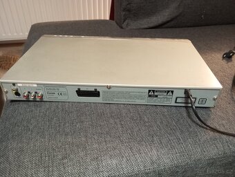 Prodám DVD přehrávač Lux DV 403 - 2