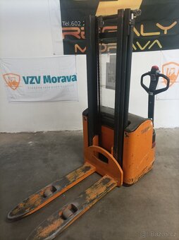 Ručně vedený vysokozdvižný vozík Still EVG14 - 2
