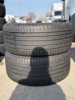Letní Michelin pneu 275/40 R21 - 2