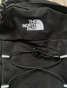 The North Face Borealis 2 Batoh - 2