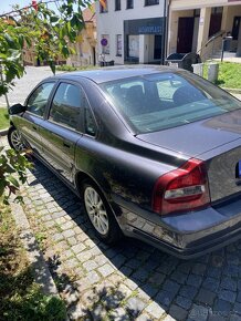 Volvo S80 2,4 benzin - atmosferak (zadne turbo) - 2