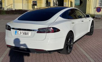 Tesla Model S P85 Supercharger FREE - 2