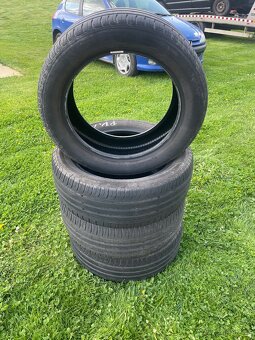 Sada letních pneu Bridgestone R17 215/55 - 2