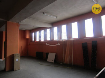 Pronájem skladovacího prostoru 153m2, 1100 Kč m2/rok, 128960 - 2