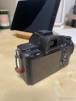 Sony A7III - 2