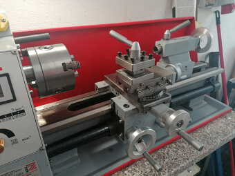 Soustruh Holzmann ED 400FD - 2