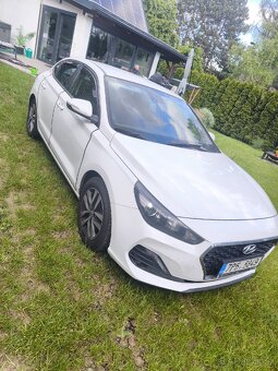 Hyundai i30 FastBack 1.4, 103 kW s LPG - 2