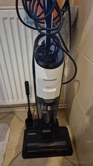 Tyčový vysavač Grundig GMS3940 - 2
