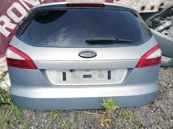 Ford mondeo 2011 - 2