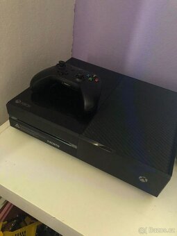 Xbox One 500GB + hry - 2