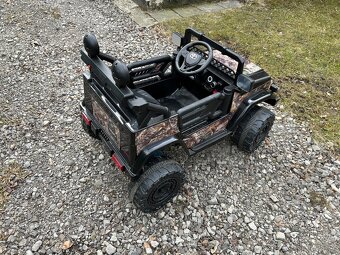 Dětské elektro autíčko Toyota - 2