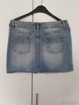 Krásná nová modrá sukně s vyšíváním s visačkou Denim Co - 2