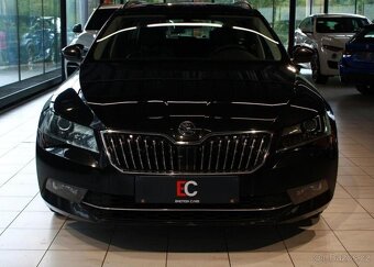 Škoda Superb 2.0 TDi DSG Combi nafta automat - 2