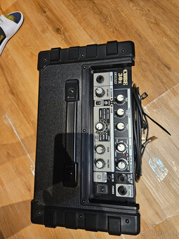 Kytarové kombo Roland Cube 30X - 2