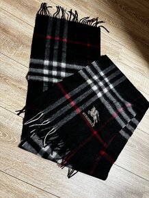 Šála Burberry - 2