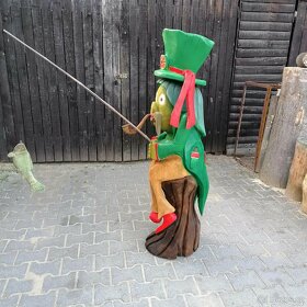 vodník motorovou pilou - 2