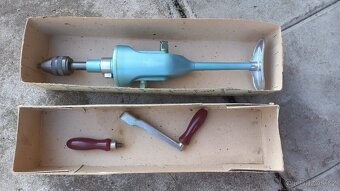 Retro ruční vrtačka METALIS - TOP stav - 2