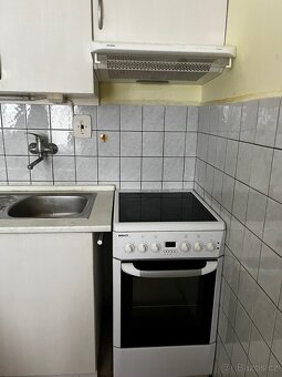 Inzerát – kuchyňská linka + sporák + digestoř - 2